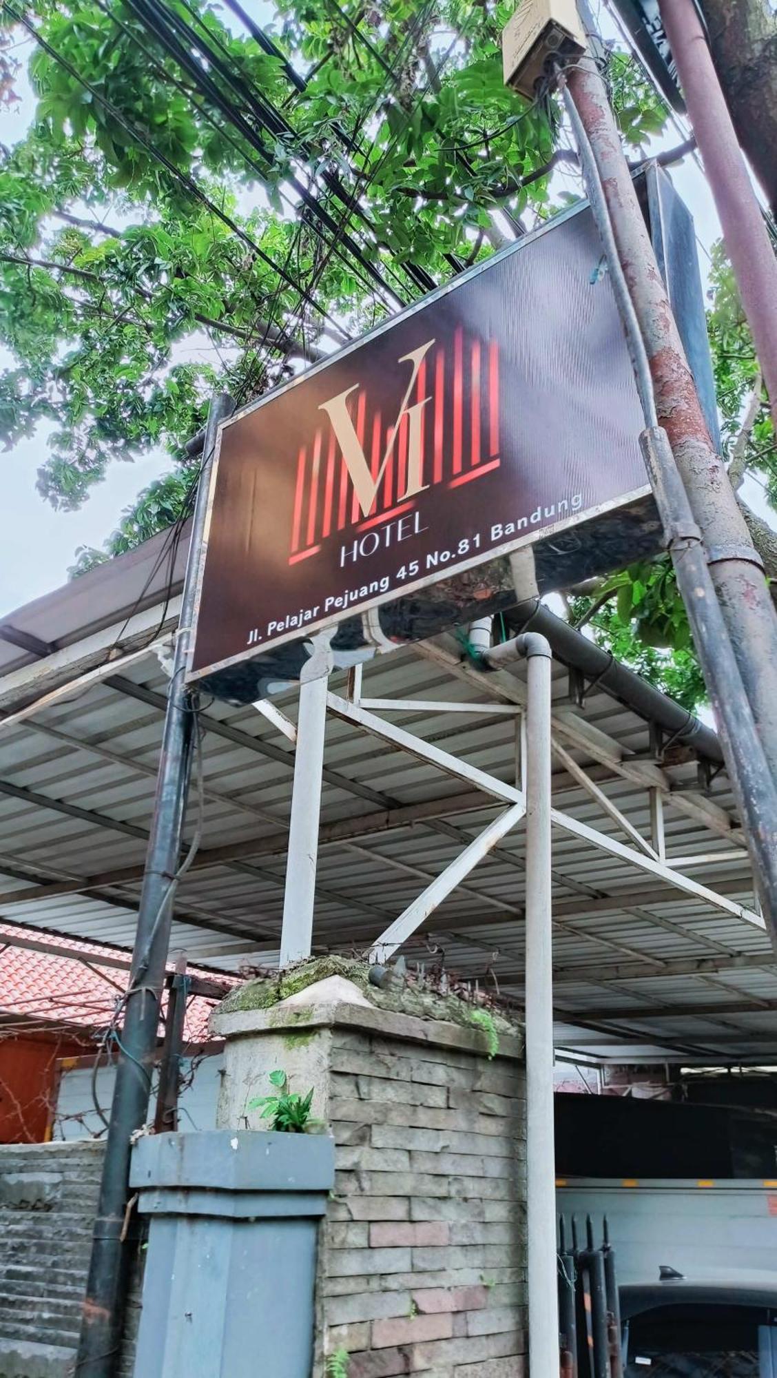 VI Hotel Bandung Exterior photo